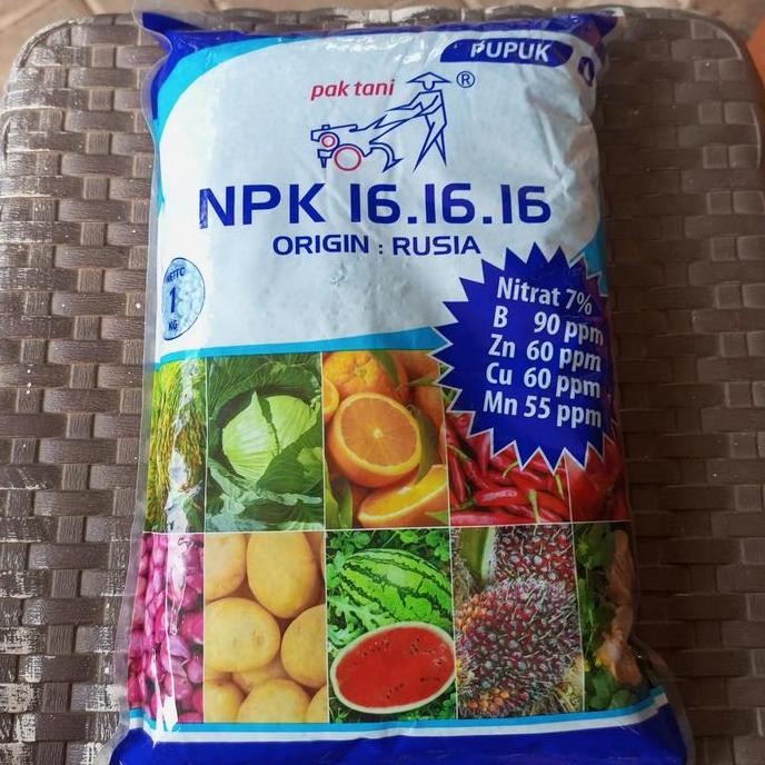 

Terlaris Pupuk Npk 16 16 16/Pupuk Mutiara Penyubur Semua Tanaman Repack 1 Kg