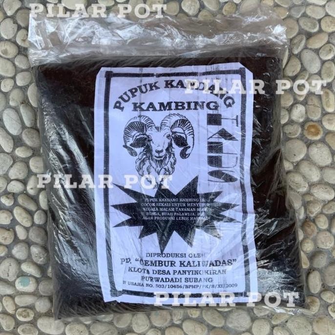 

Terlaris Pupuk Kandang Kambing Halus