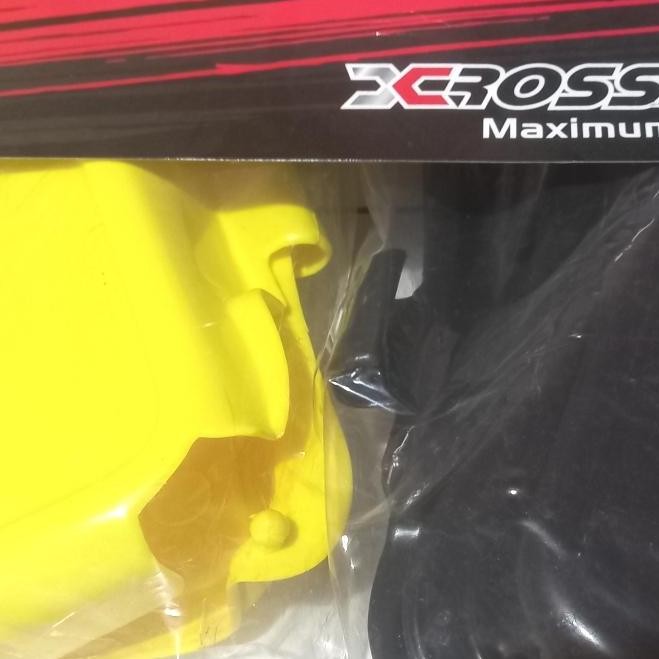 side cover Suzuki TS125 side panel Suzuki Ts125 kempol Suzuki TS125 bodi samping Suzuki TS125 sayap 