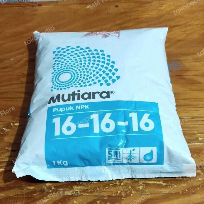 

Terlaris Pupuk Npk 16-16-16 "Mutiara" 1Kg