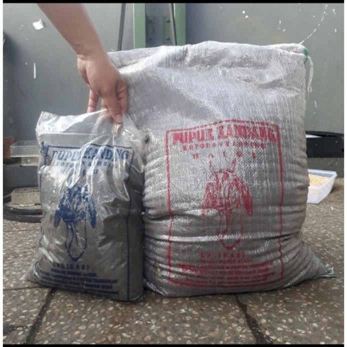 

Terlaris Bacter9 Pupuk Kandang, Pupuk Domba Halus 1 Karung, Pupuk Organik