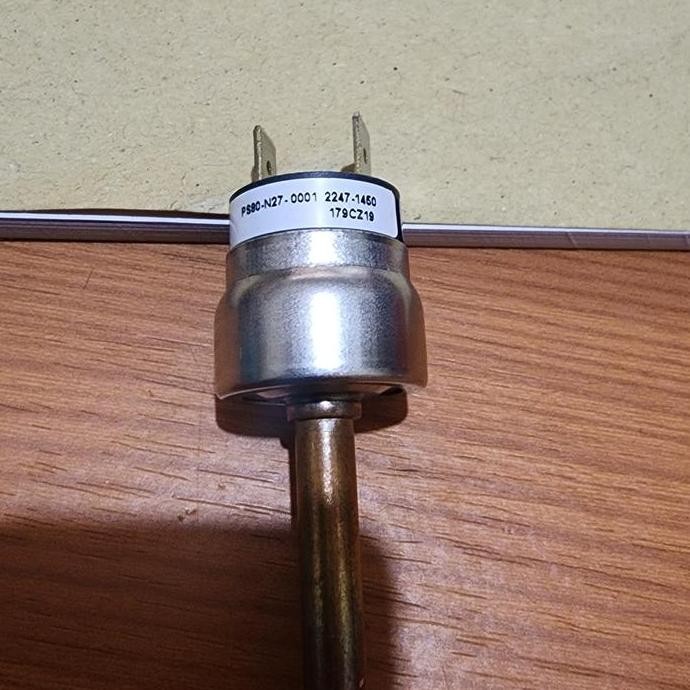 presure switch - Aji Saka Space