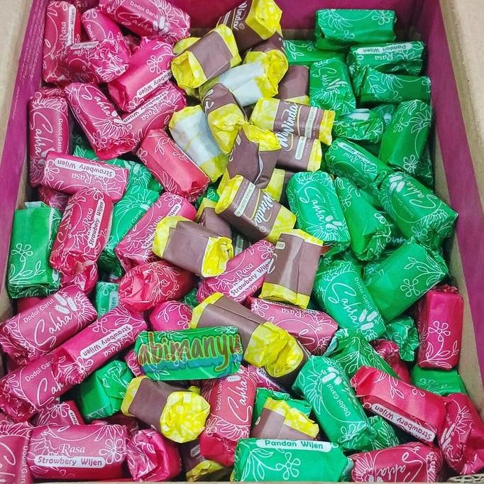 

Terlaris Dodol Coklat Kacang Wijen 500 Gram