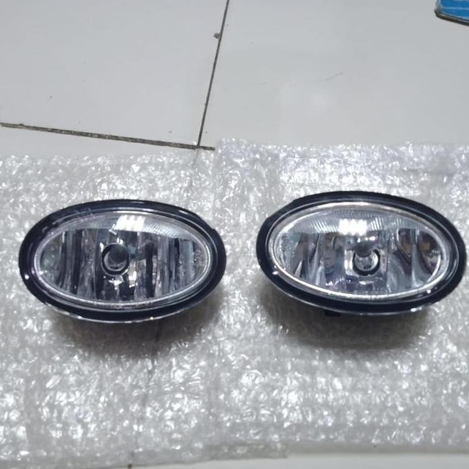 poglam/lampu kabut mobil Mobilio Brio