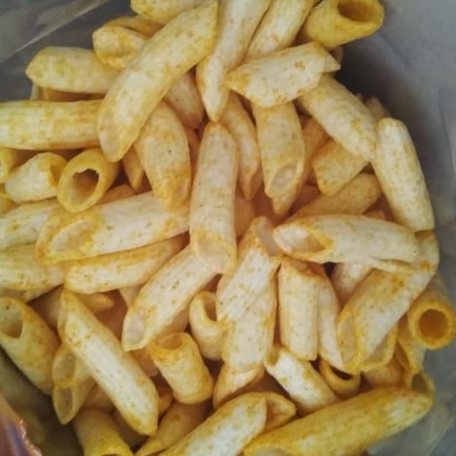 

HIW Jezt Paprika Jet Z Hollow 1/4 Kilo - Makanan Ringan Pedas - Cemilan, Snack, Keripik, Food