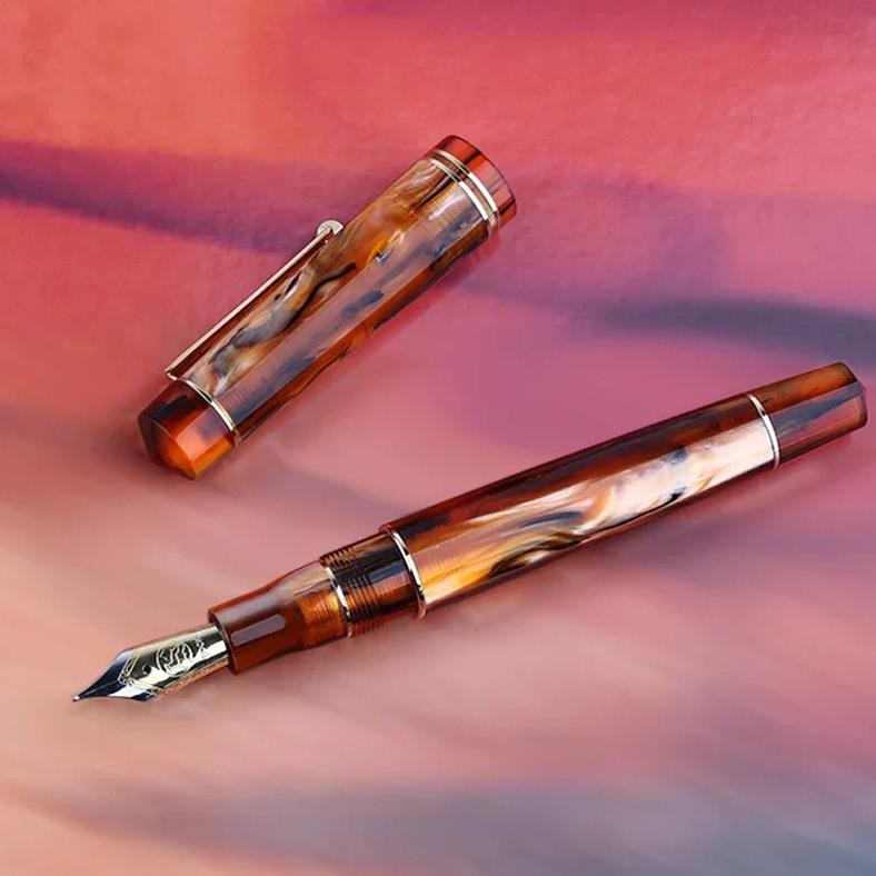 

Majohn Craftsman M800 Pen German Bock Dual Color Gold Plated Tip Adult Student Writing Practice Calligraphy Gift Pen Ink Pen