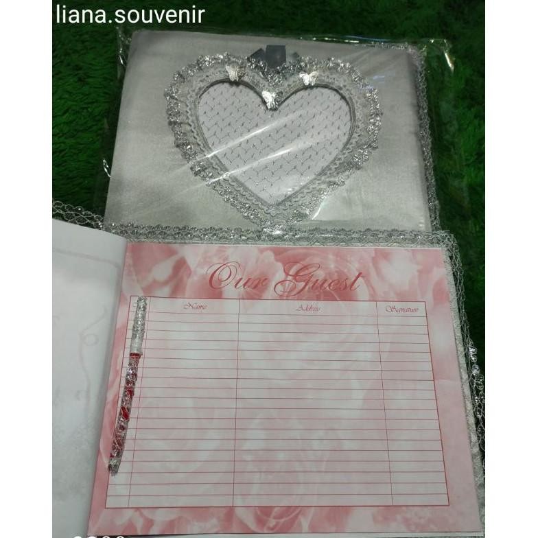 

RB Souvenir Pernikahan Buku tamu Renda Love warna silver/Abu Abu (isi 2 buku 1 spidol)