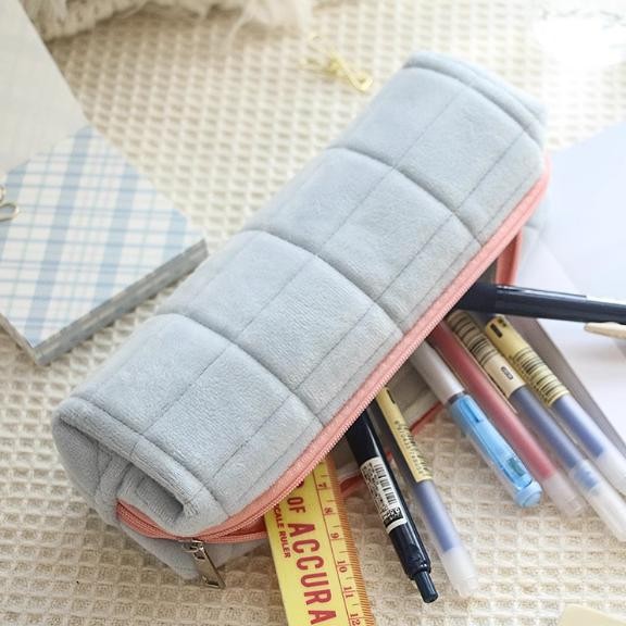 

Tw39 Osm Jkt T5958 Tempat Pouch Pillow Korea / Kotak Pensil Sleting Velvet Aesthetic Pastel / Kotak Pensil Bulu / Make Up Pouch