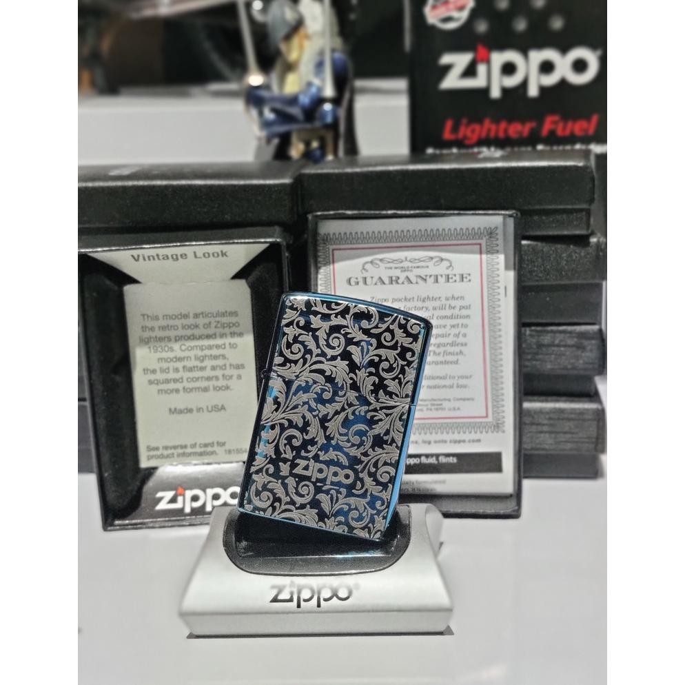 ZIPPO CLASSIC BLUE ICE BATIK MADE IN USA