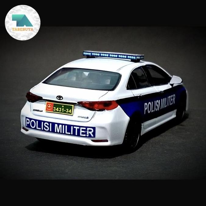 Diecast Mobil Toyota Corola Hybrid Pomad - Polisi Militer Tni-Ad Skala 1/32