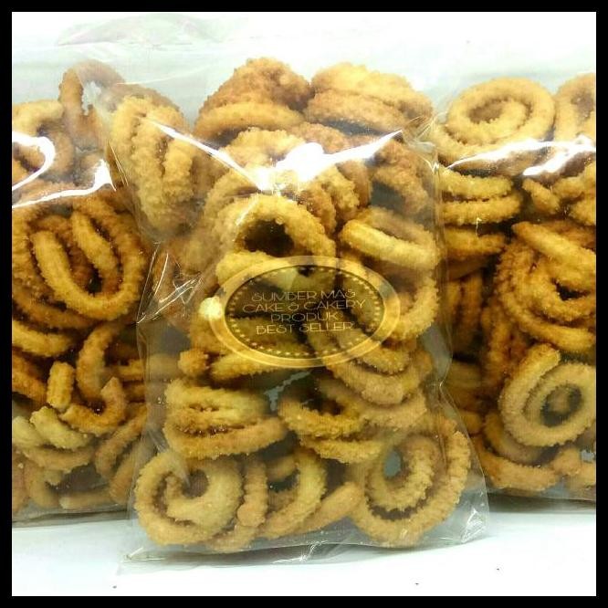 

KUE AKAR KELAPA WIJEN 250GR / KUE AKAR / AKAR KELAPA