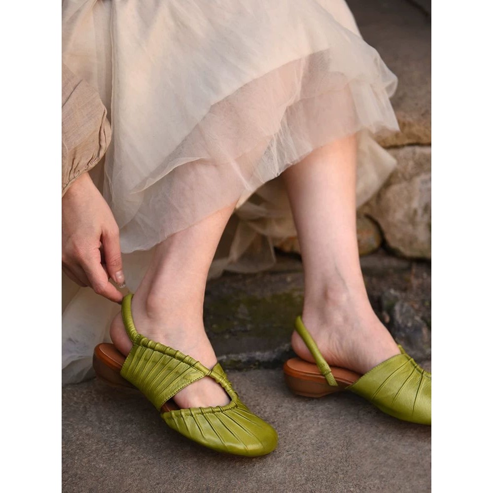 Sandal Wanita Berkualitas Tinggi Tertutup Sandal Pantai Roman Hak Tebal untuk Wanita Kulit Asli