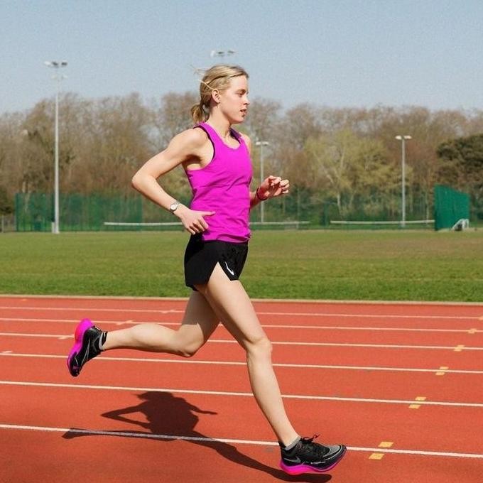 NIKE AEROSWIFT Promo