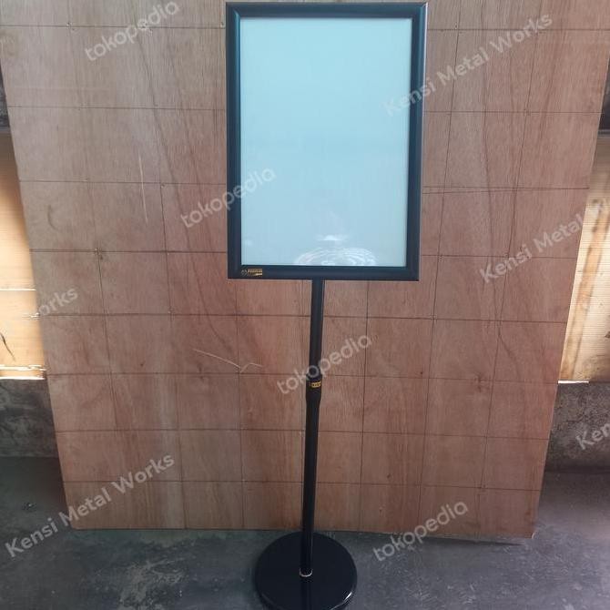 

Adjustable Rotate Standing Poster Menu Frame Sign Display A3 A4 Kualitas Original