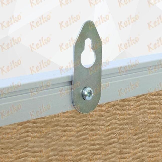 

Softboard Cork Board / Papan Mading Gantung Bludru Keiko 90 x 120 cm Kualitas Original