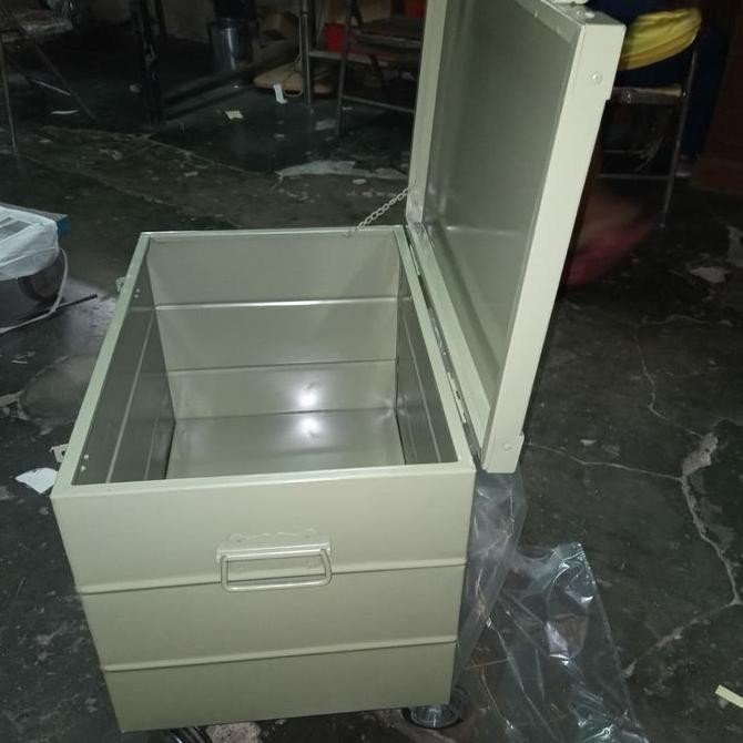 

Peti Uang Besi Serbaguna/cash box beroda/cash container Kualitas Original