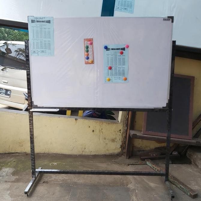 

whiteboard standing double face - magnet dan softboard 80 x 120cm Kualitas Original