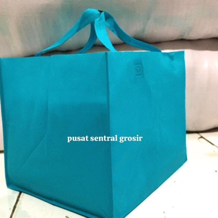 

Goodie Bag Tas Spunbond Kotak Jahit 32X27X26 Box Nasi Dus Kue Isi 12Pcs