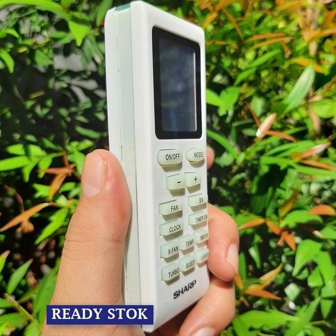 REMOT AC SHARP GRADE ORI ASLI REMOT AC SHARP WARNA PUTIH FREE BATREI