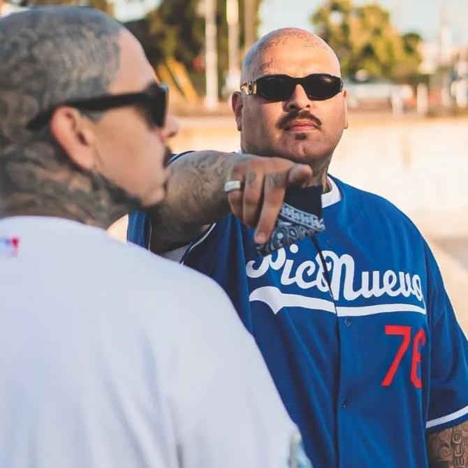 Miliki Kacamata Locs 9003 Black Arm Mad Dog Hardcore Gangster Cholo Narrow Sunglasses Eyewear Polari