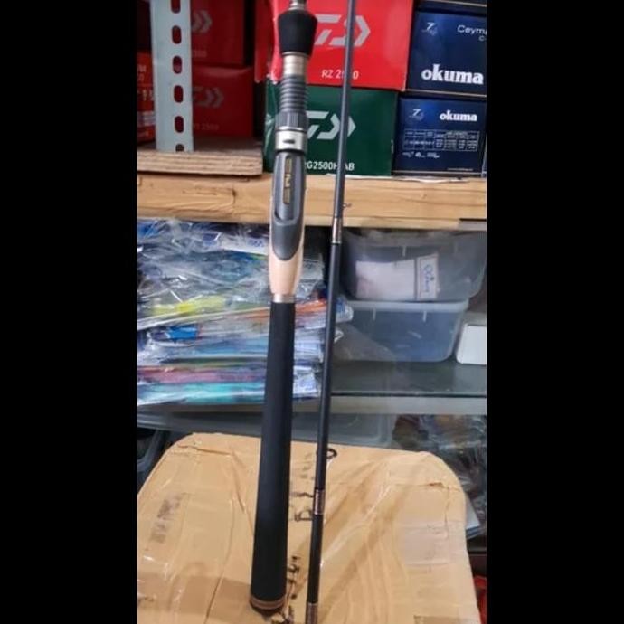 

Terlaris Joran Venom Hybrid 662 Mhs 10-20 Joran Spinning