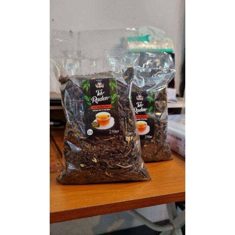

Paling dicari Teh Raden 500 Gr (Teh 4 Racikan Khas Solo) || Teh Wedangan | Teh Angkringan | Teh Solo