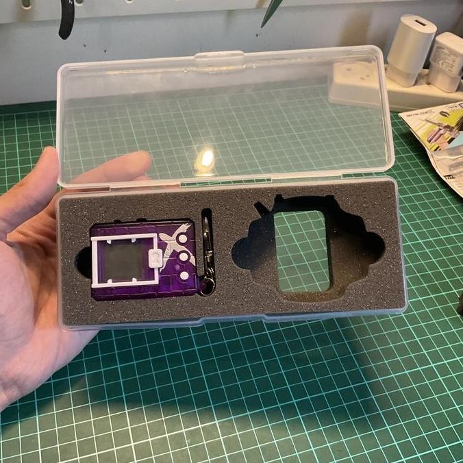Spesial Box Clear (Case) + Custom Foam Untuk V-Pet & Digivice D2