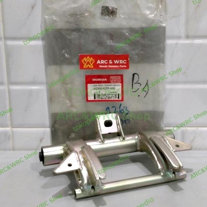 Monting Link Assy Engine Hanger Vario 125 FI // 50350KZR600 murah
