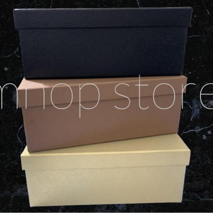 

ready kotak kado size 25x25x10