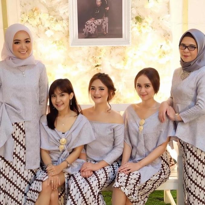 Tersedia kain batik parang bawahan pengantin seragam keluarga jarik jogja