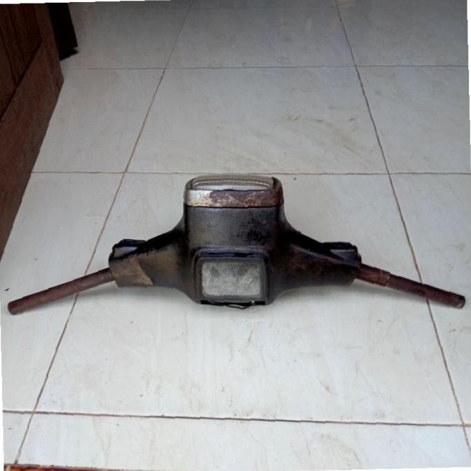 Sparepart dan Aksesoris kendaraan  Set Kepala Yamaha V80. Original. Seken bekas copotan  9dlhq