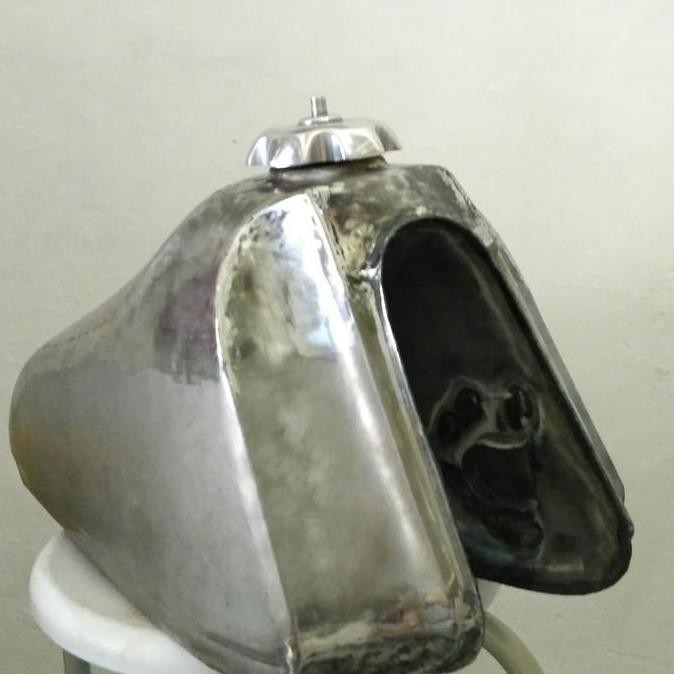 tangki suzuki RM 125 klasik vintage