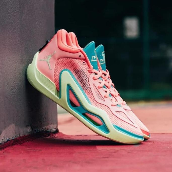 Tersedia SEPATU AJ TATUM 1 PINK LEMONADE