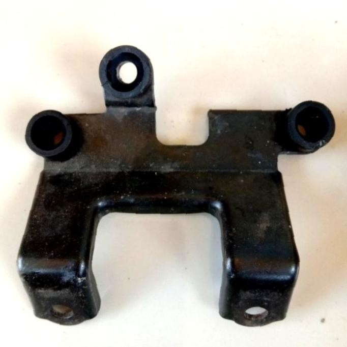 Sparepart dan Aksesoris kendaraan  Breket dudukan Speedometer Honda Tiger Revo. Original. Seken beka