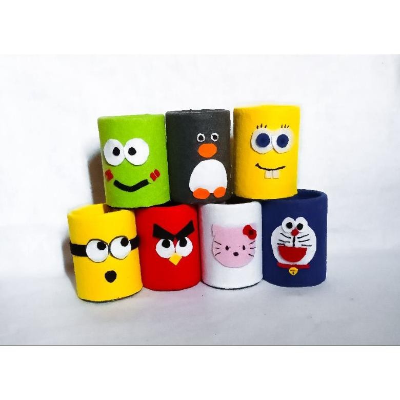 

Paling dicari Tempat Pensil/Pulpen karakter dari kain flanel