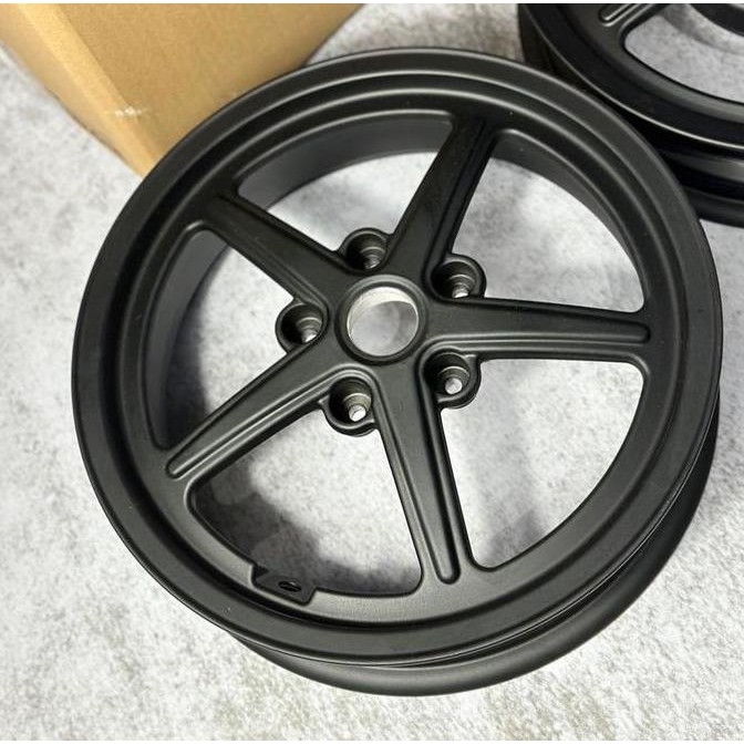 Velg SOCA R-AS Front & Rear Black Ring 12 Vespa Sprint Primavera S LX GTS