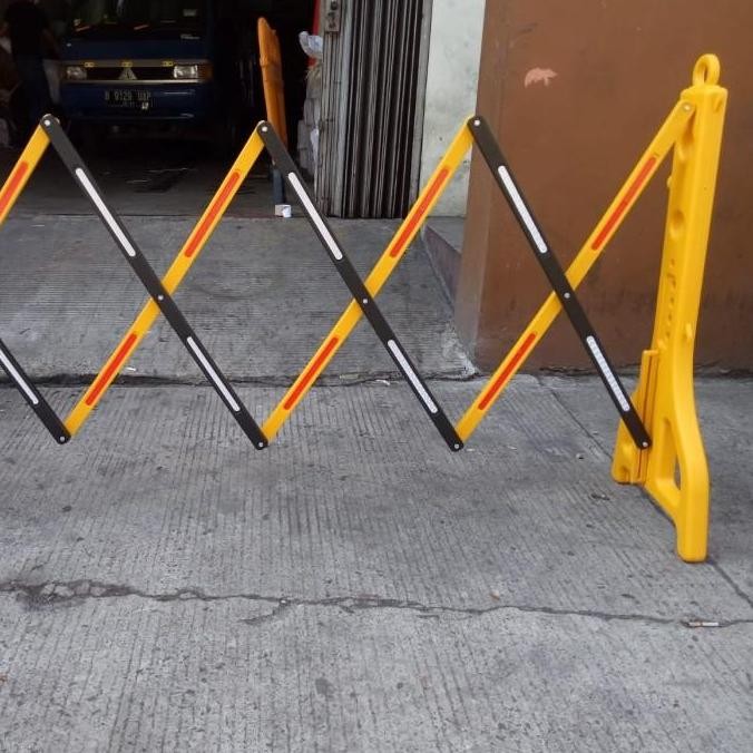 Promo Expandable Barrier Kuning