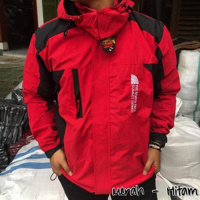 Jaket Outdoor Jaket Gunung Waterproof Anti Air Jaket Pria Wanita Keren