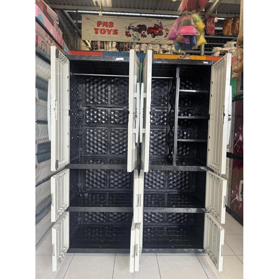Lemari Plastik 2 Pintu Akako Jumbo Rak + Gantungan + Kaca