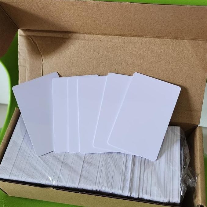 

[[ XIAMUNG / KARTU PVC BLANK / PVC CARD POLOS CR80 NO CHIP ISI 250 PCS ( 1 BOX ) BEST SELLER