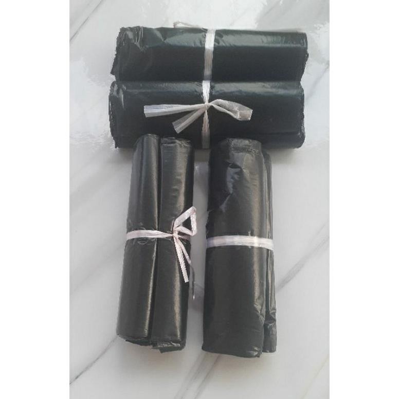 

PLASTIK POLYMAILER HITAM ONLINE PACKING 1SI 100 LEMBAR 30x40 RB07