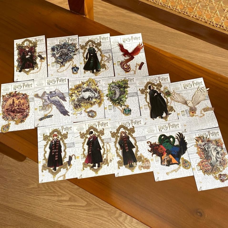 

Bookmarks Pembatas Buku Penanda Buku Rantai Gantungan Hogwarts Slytherin Castle Hippogriff Gryffindor Hufflepuff Ravenclaw Fawkes Hedwig Unik Lucu Kado RB07