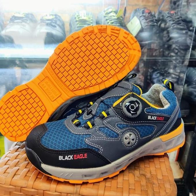 

Terlaris Safety Shoes Black Eagle Fastrex Original
