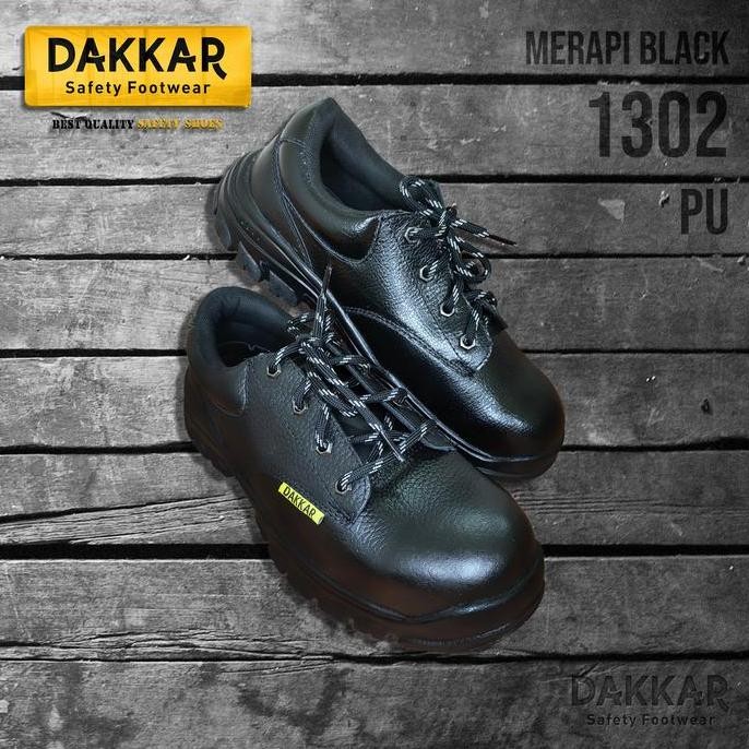 

Terlaris Sepatu Safety Dakkar Type Merapi 1302 Pu