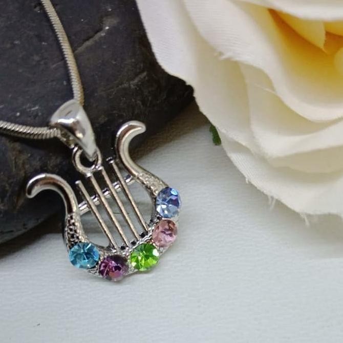 Kalung LYRE Necklaces, by Israel