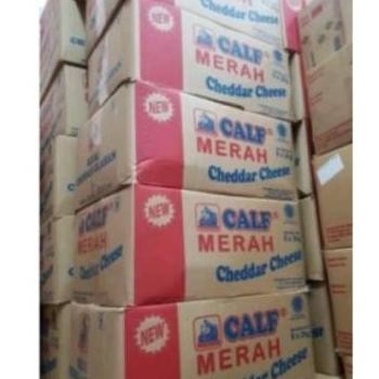 

Grosir Keju Calf Merah Cheddar 2Kg / Keju Balok Kemasan 2 Kg