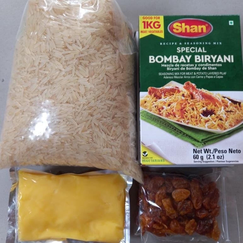

PAKET BERAS BASMATI 1 kg + BUMBU SHAN BRIYANI + SAMIN + KISMIS RB10