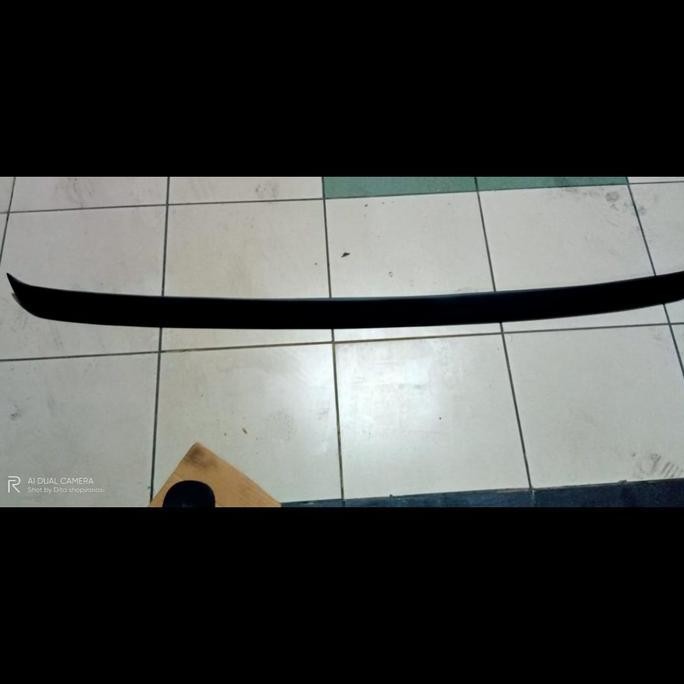 Ducktail Great corolla minimalis