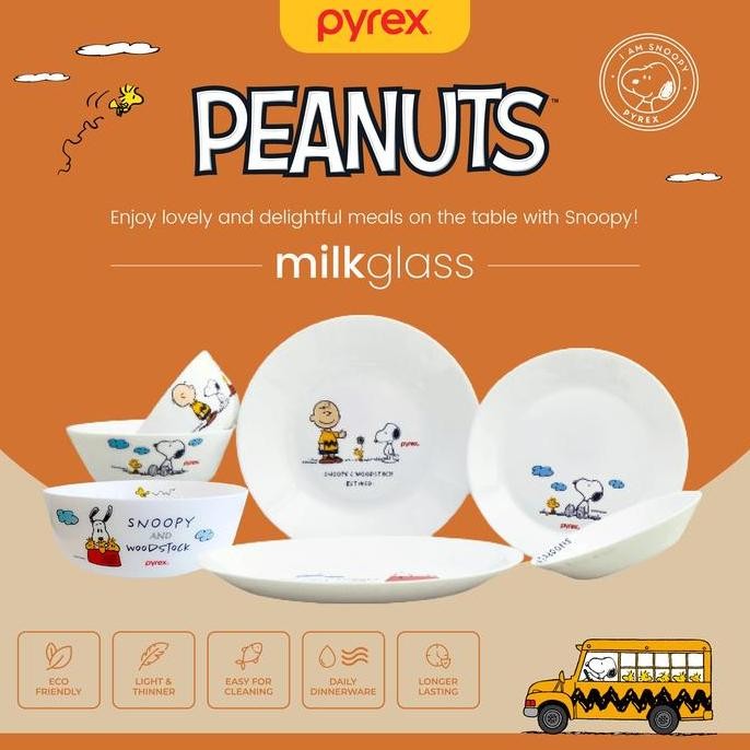 Pyrex Snoopy Dinner Plate & Bowl / Piring dan Mangkok Makan