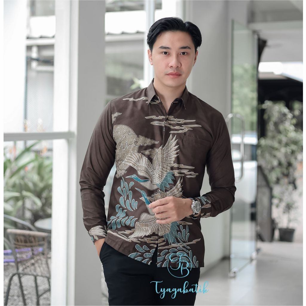 Kemeja Batik Slimfit Lapis Furing Premium 1176 Tyaga Batik